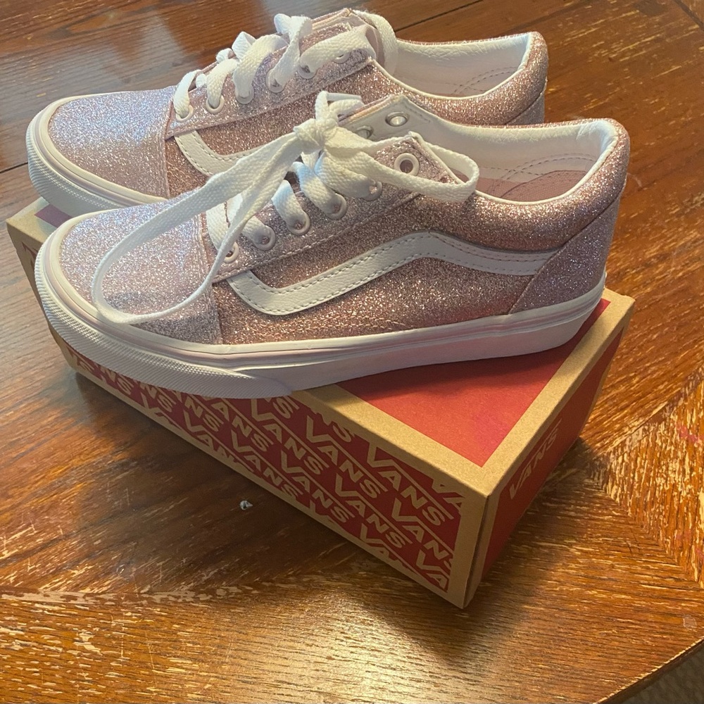 Big kids girls shoes Size 3